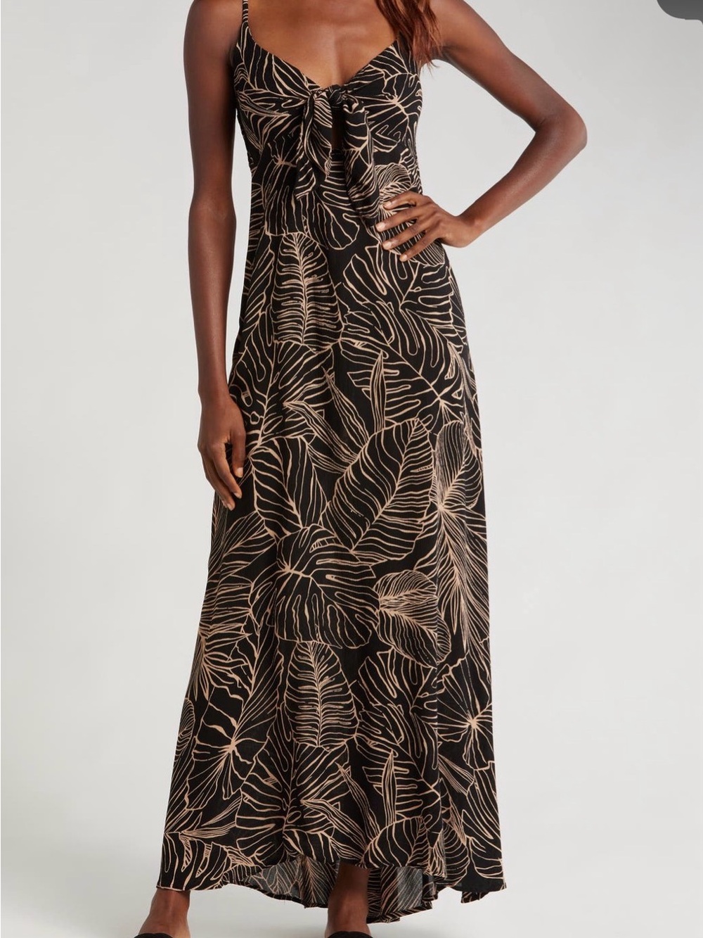 NWT Elan cutout tie front maxi
